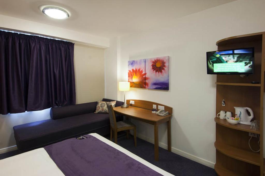 Premier Inn Newcastle Team Valley Gateshead Oda fotoğraf