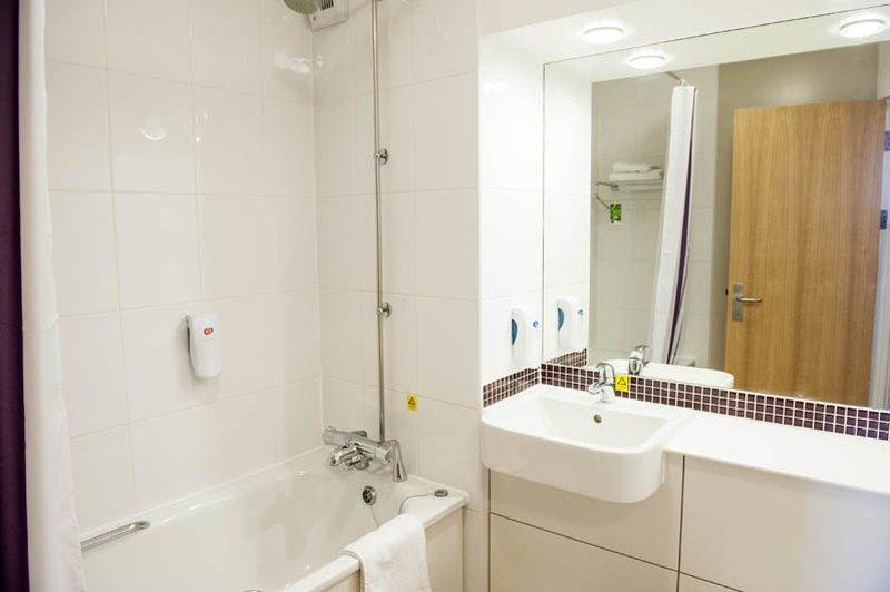 Premier Inn Newcastle Team Valley Gateshead Dış mekan fotoğraf